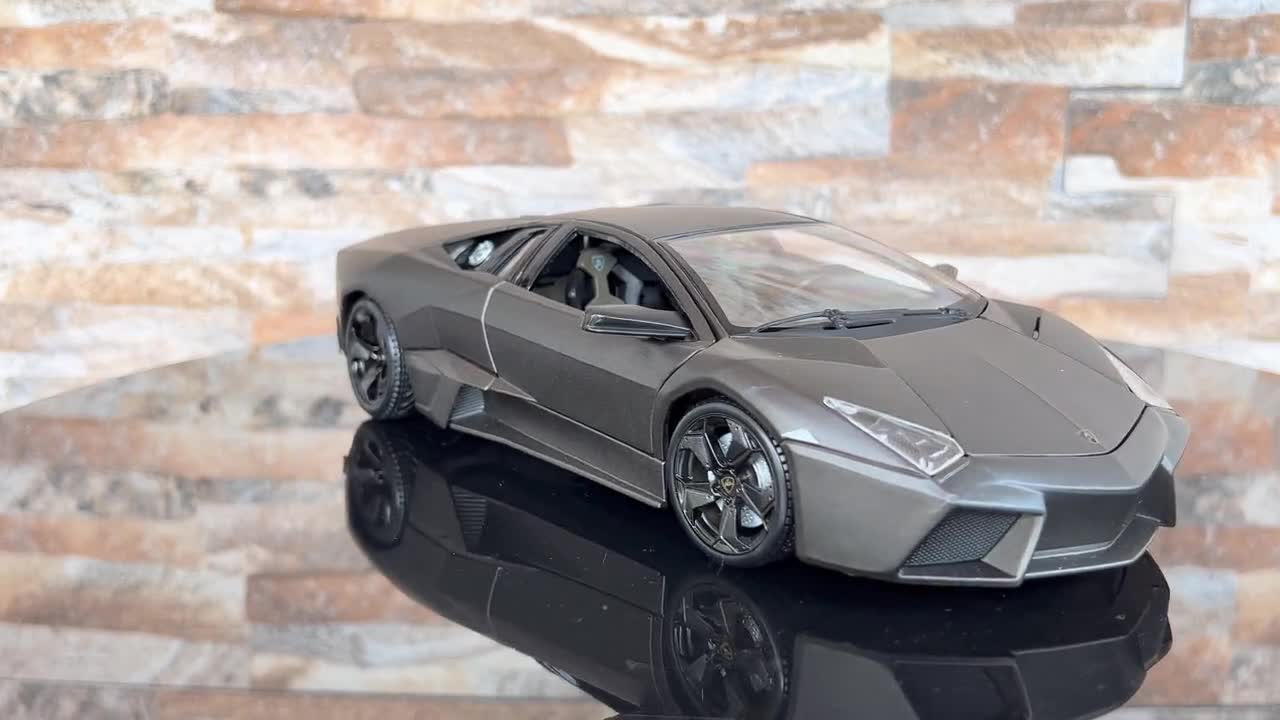 Lamborghini Reventon | Model Car | Diecast Car | 1/18 Scale Model