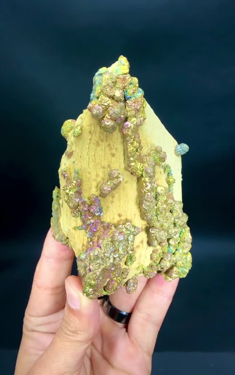 天然虹色黄鉄鉱、黄鉄鉱結晶、原鉱物、黄鉄鉱標本 - 460 グラム - Etsy