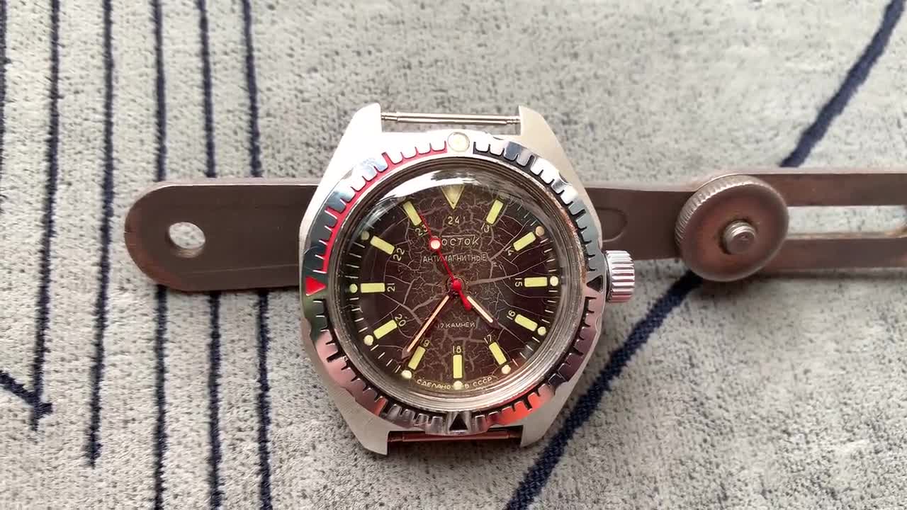 Collectible Watch VOSTOK Amphibian 17 Jewels Antimagnetic