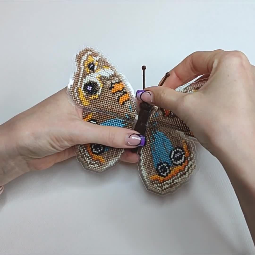 クロス刺繍セット / 蝶「プレシス ラヴィニア」 / 刺繍愛好家への