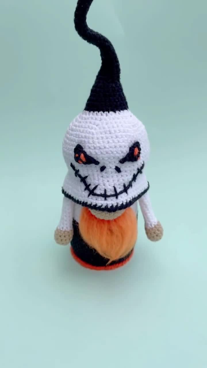 Crochet skeleton gnome pattern, amigurumi Halloween gnome tutorial