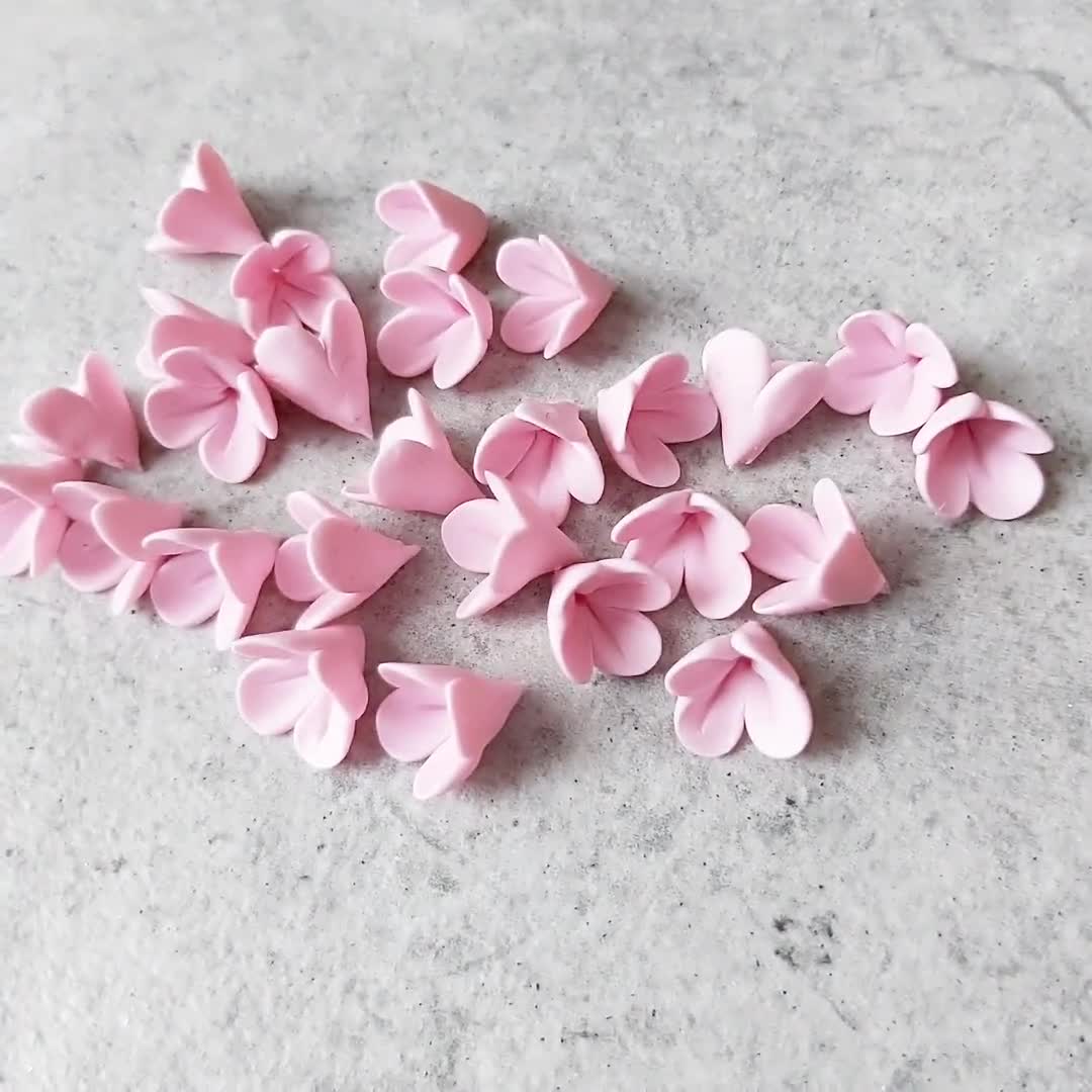 30pcs of DIY Finished Clay Flower,3cm-5cm Handmade Finish Clay Flowers for  Girls,Kids, Home Decoration(Pink Series)