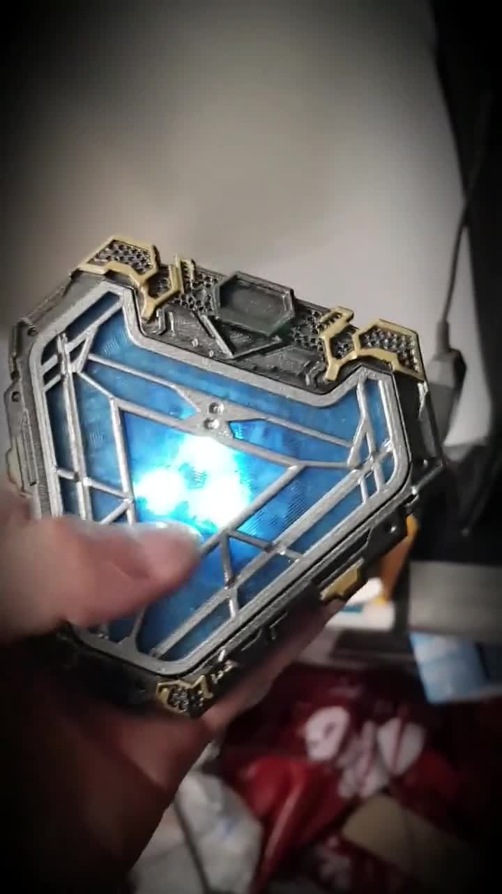 マーク50 / Mk 50 アーク・リアクター アイアンマン | インフィニティ