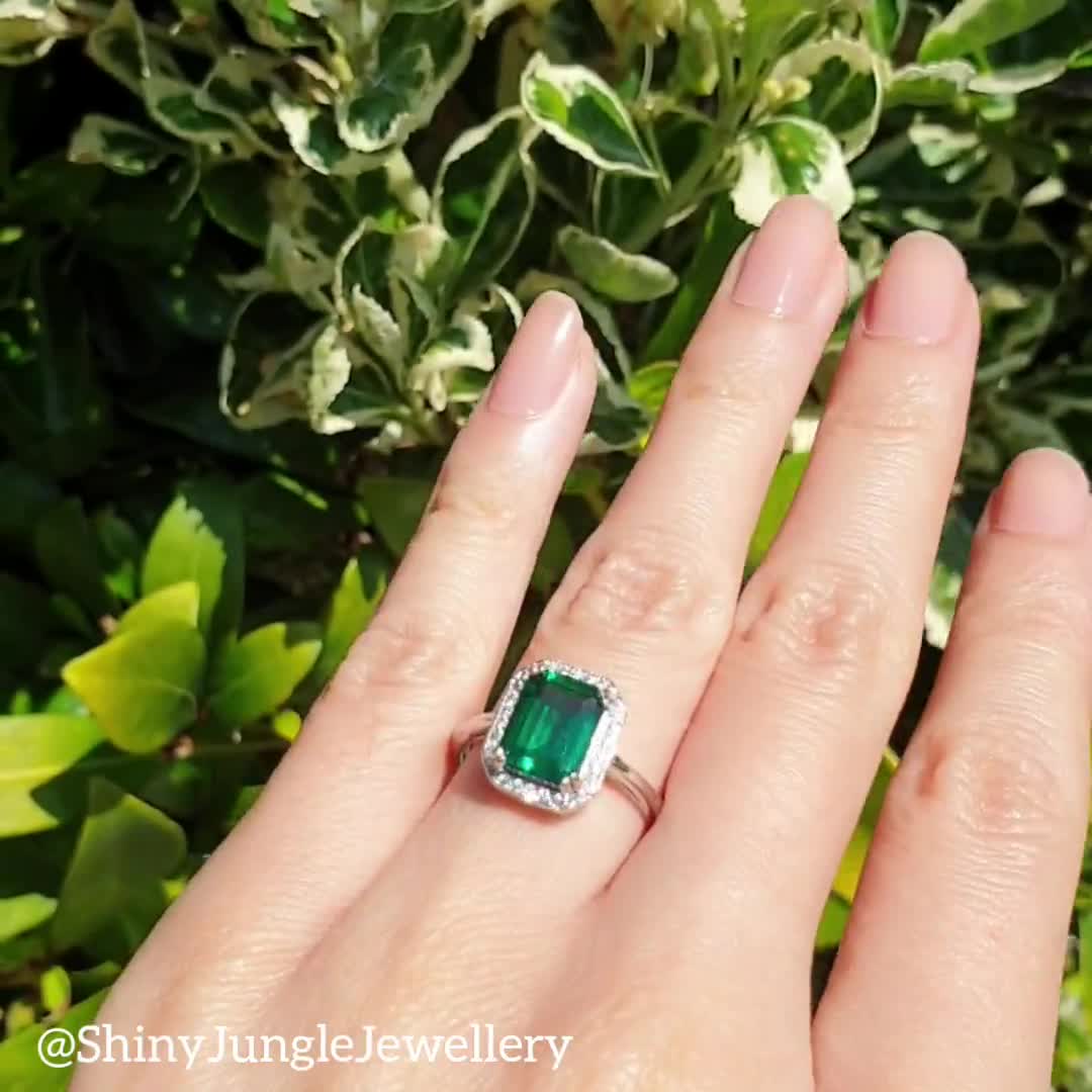 Floating Emerald Ring – KATKIM
