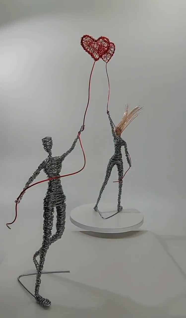 Wire sculpture …  Wire art sculpture, Wire art, Wire sculpture