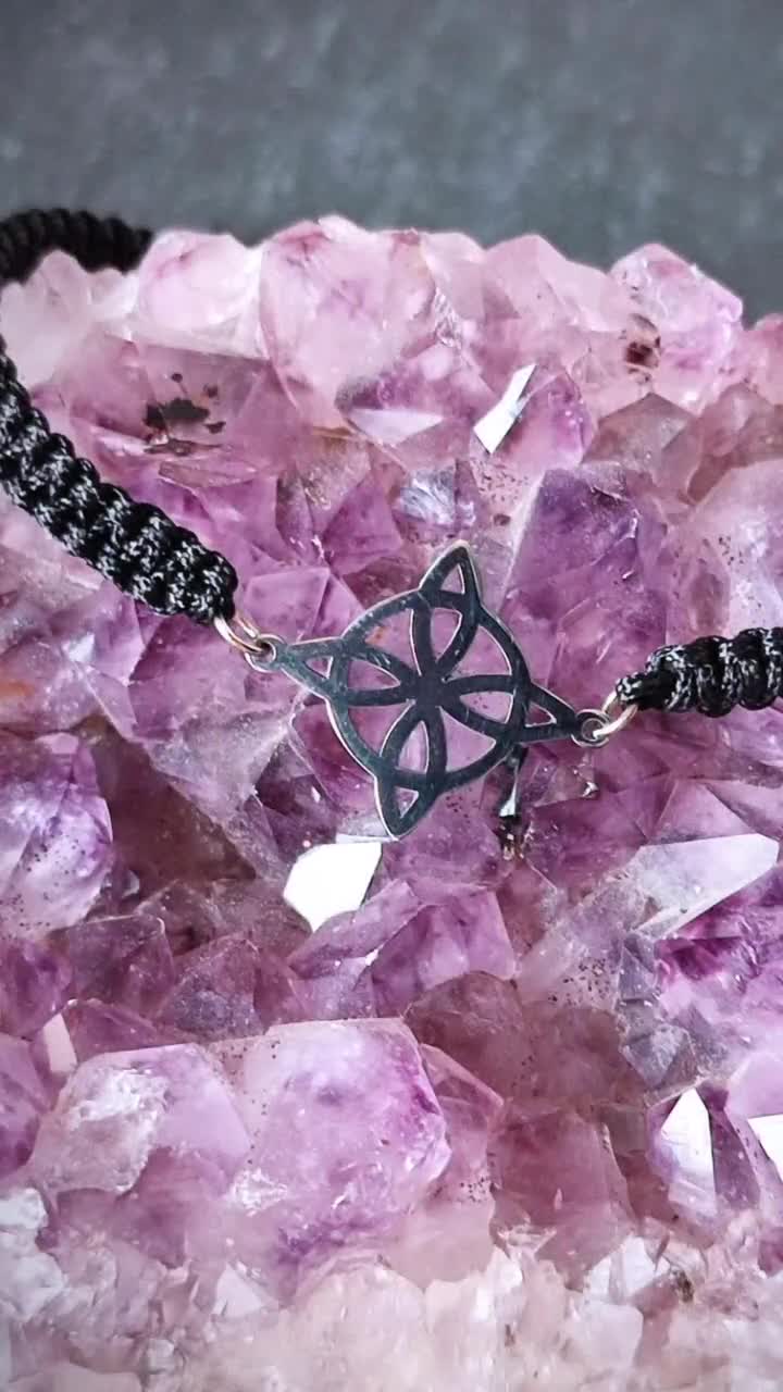 VASSAGO Collane con nodo delle streghe, tetragramma e pentagramma. Ciondolo con nodo celtico. Doppia protezione. Amuleto pagano. Gioielli irlandesi per donne e uomini (argento-doppia protezione