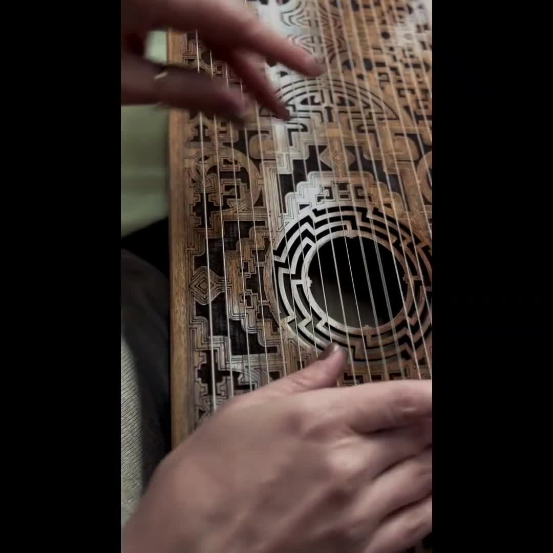 Monochord - 21 Strings Ethnic Instrument for Meditation and Music