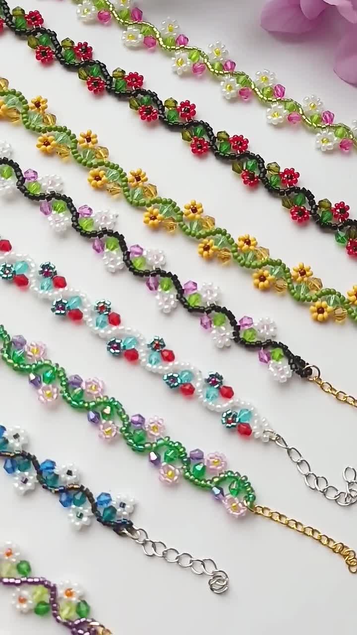 Bracciale Donna Con Fiori Margherita – Perline Colorate, Portafortuna, Stile College, Regalo Per Amiche, Compleanno, Festa Della Mamma