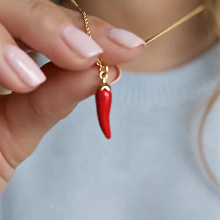 Lucky Horn Pendant Necklace - Red Chili Pepper Necklace - Gold Italian Horn Necklace - Cornicello Horn - 18k Gold Plated Necklace - Gift
