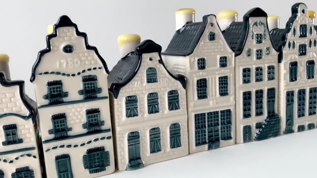 N. 74, 78, 79, 81, 87 KLM Delft Blue Miniature Houses - Authentic