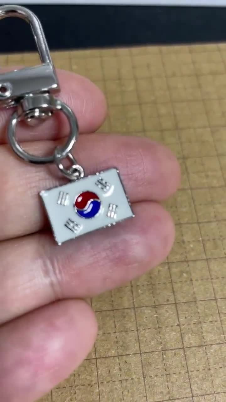 Mini Size Korean Flag Keychainset Of4 - Silver/ Keyholder