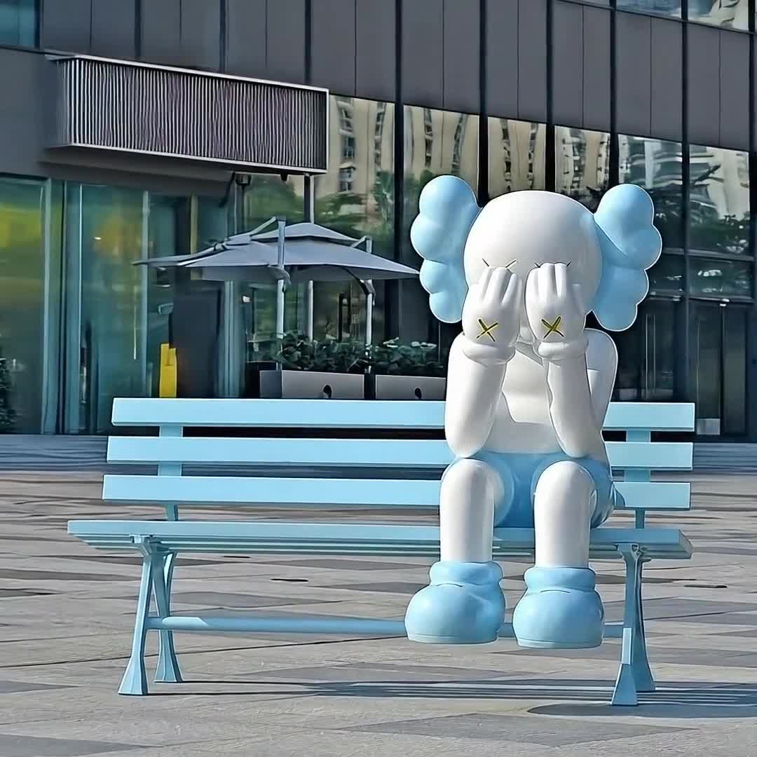 KAWS トレー フィギュア インテリア KAWS トレー フィギュア インテリア KAWS トレー フィギュア