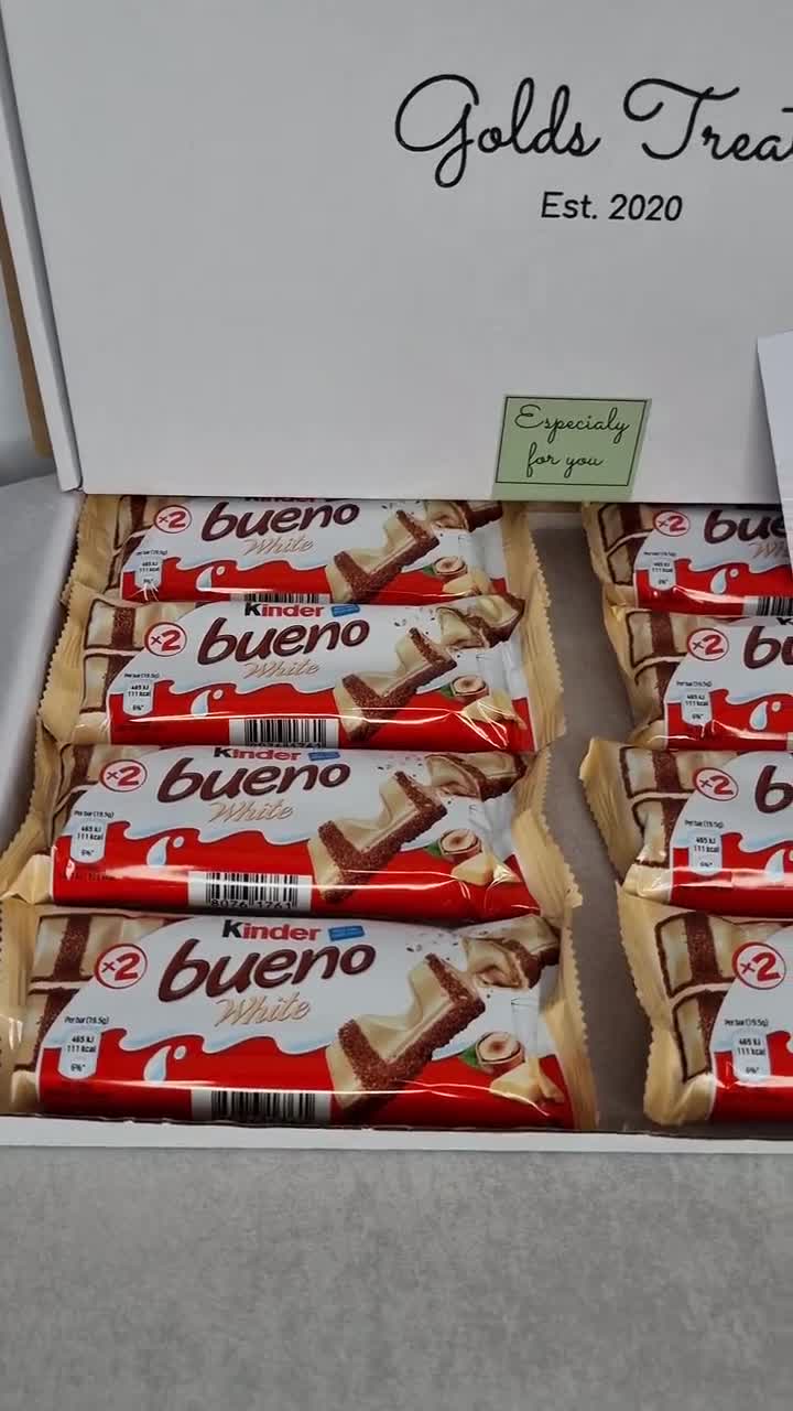 Coffret cadeau de Noël Kinder Selection Bueno Hippo Noisette