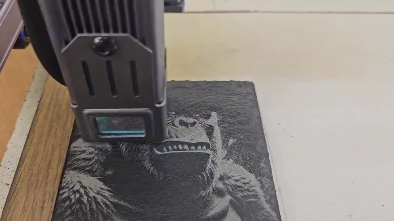 chihuahua, Pies, Projekt grawerowania łupkowego, Plik laserowy, Grawerowanie podstawek, Amerykański, Lightburn, Glow forge, Xtool, Atomstack, Lightburn, sztuka laserowa video poster