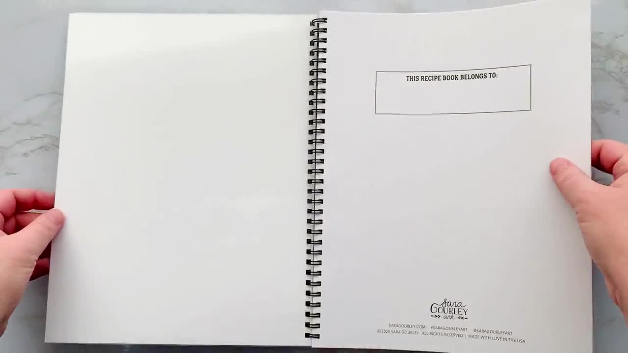 Cuaderno de recetas en blanco: Recetario de cocina en blanco para escribir  tus recetas favoritas, A5 | Libro de recetas personalizado con 100 recetas