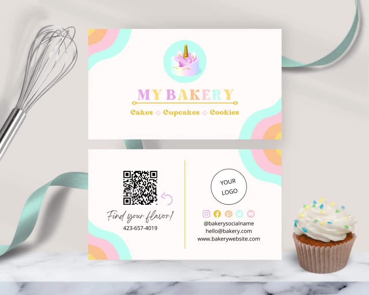 Cakes set of business cards Royalty Free Vector Image