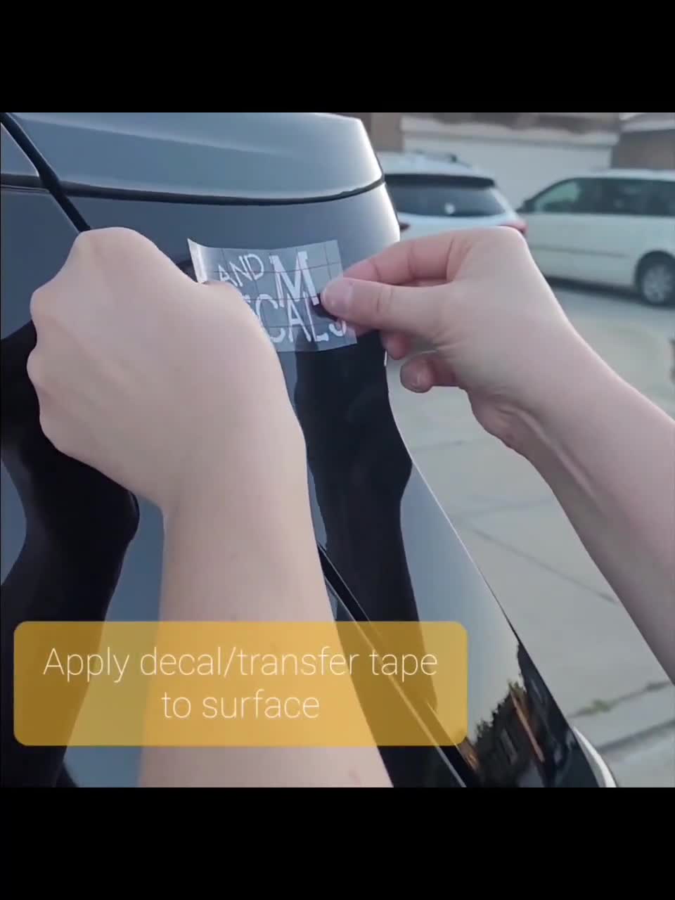 CALCOMANÍA DE VINILO - Pantalones - Pantalones cortos de Mickey Mouse - Disney - Calcomanía de vinilo para computadoras portátiles, ventanas de automóviles, tazas, botellas de agua, vasos, etc. video poster