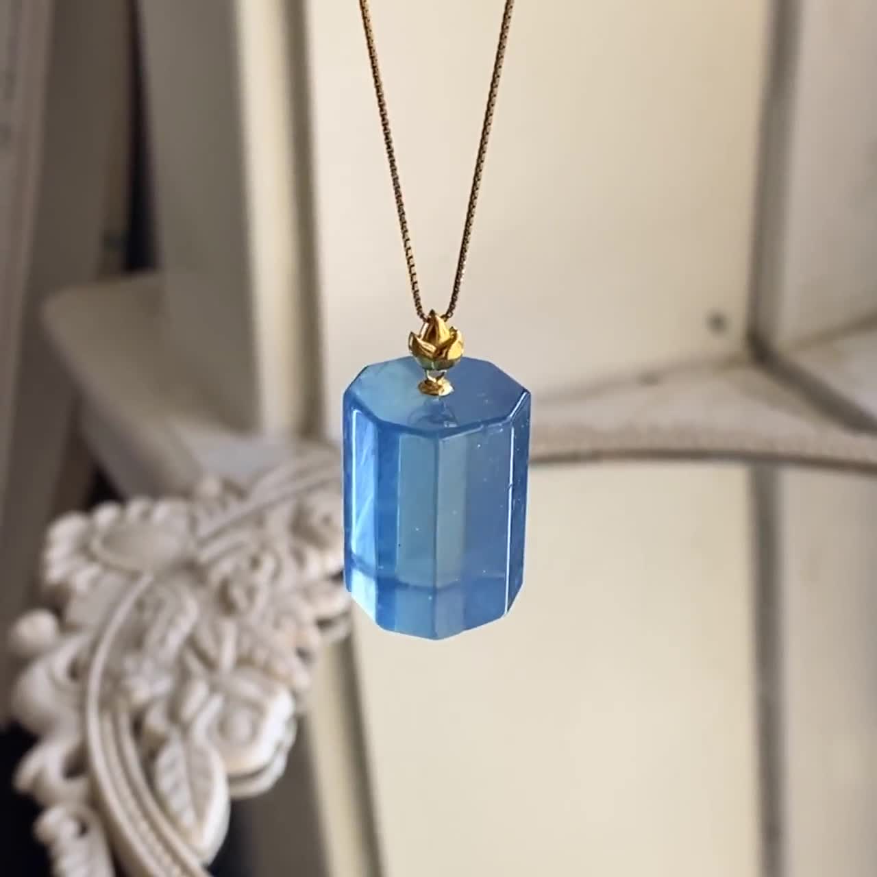 アクアマリン月♡No.1975 アクアマリン月♡No.1975 3月の誕生石「アクアマリン」。その透き通った美