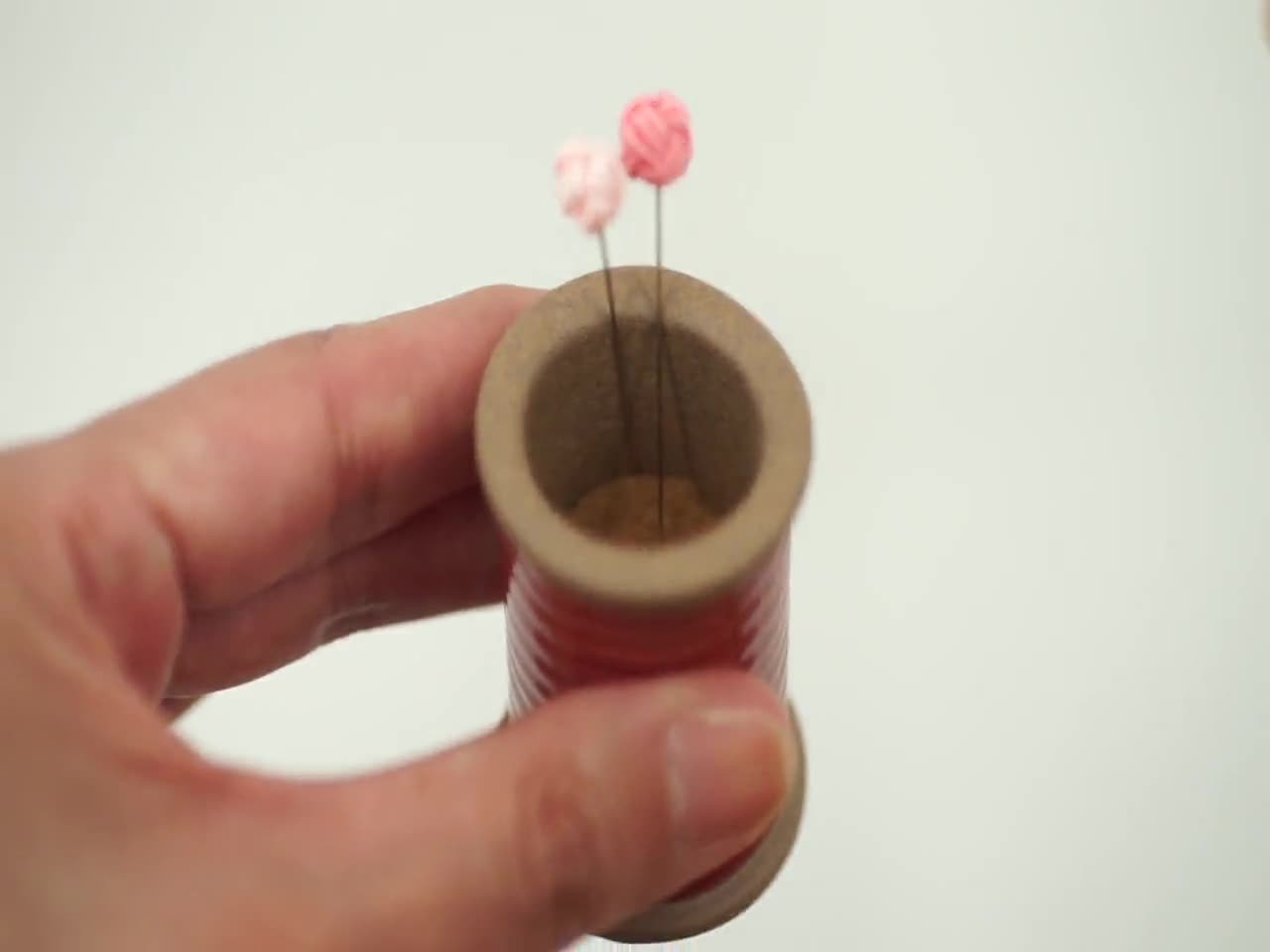 Hasami Ware Magnetic Spool Pin Holder Pink