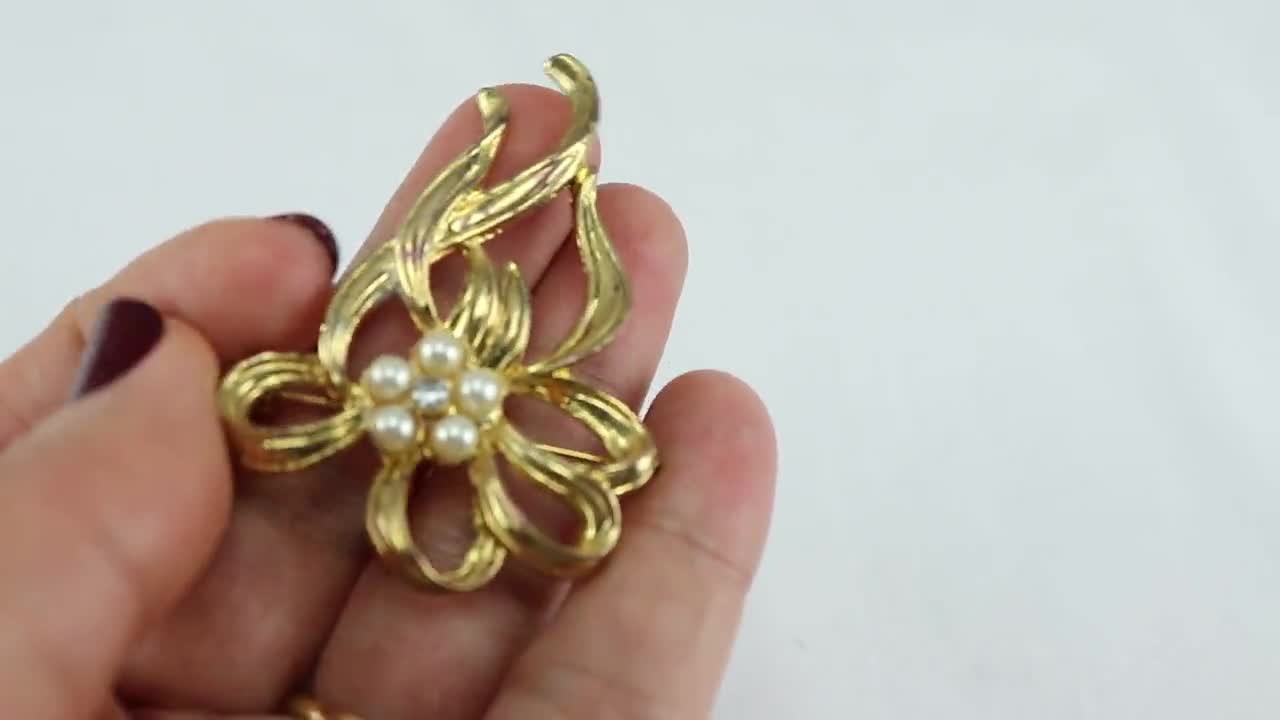 BIJOU VINTAGE BROCHE ANNEAUX ENTRELACÉ ACIER COTTE DE MAILLE ET LISSE