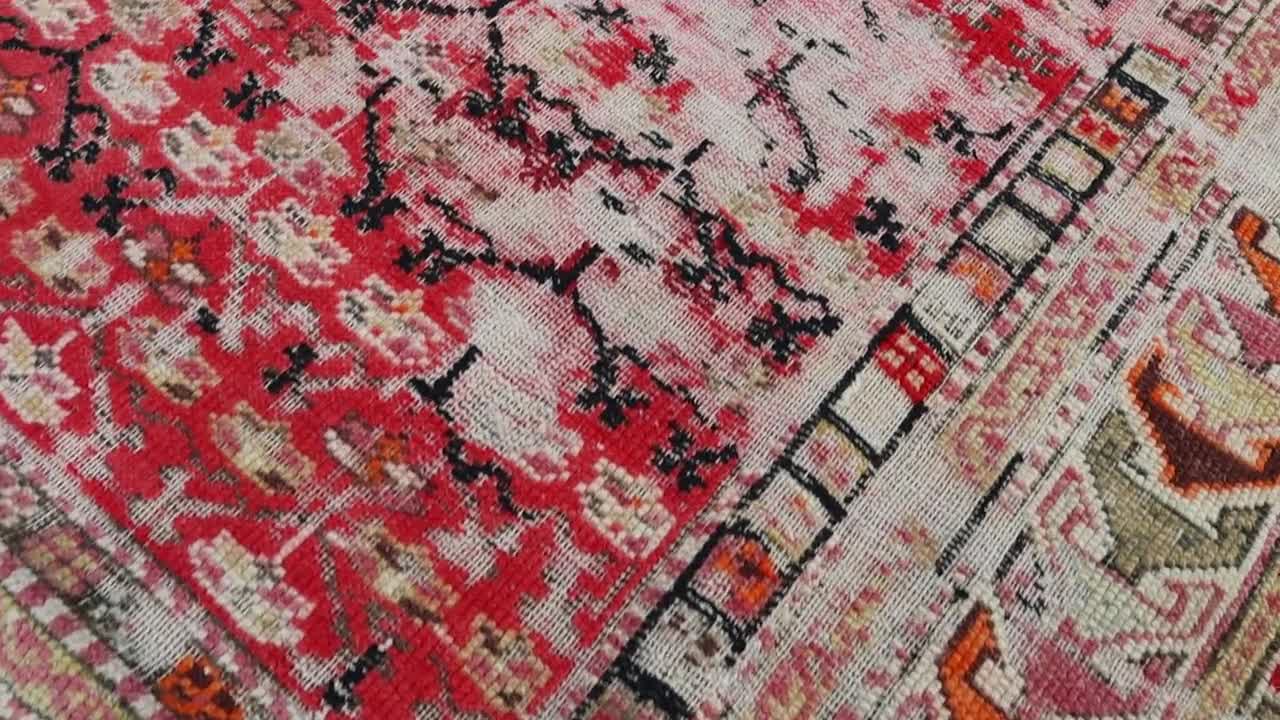 アンティーク シルワン アンティークラグ (3.2 x 5.4 フィート
