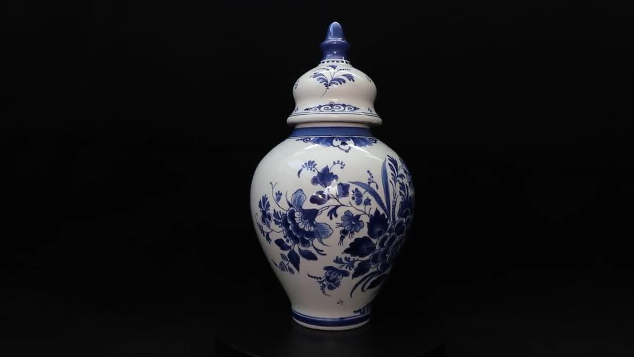 ロイヤルデルフトの花柄蓋付き瓶、1970年代に手作り - Etsy 日本