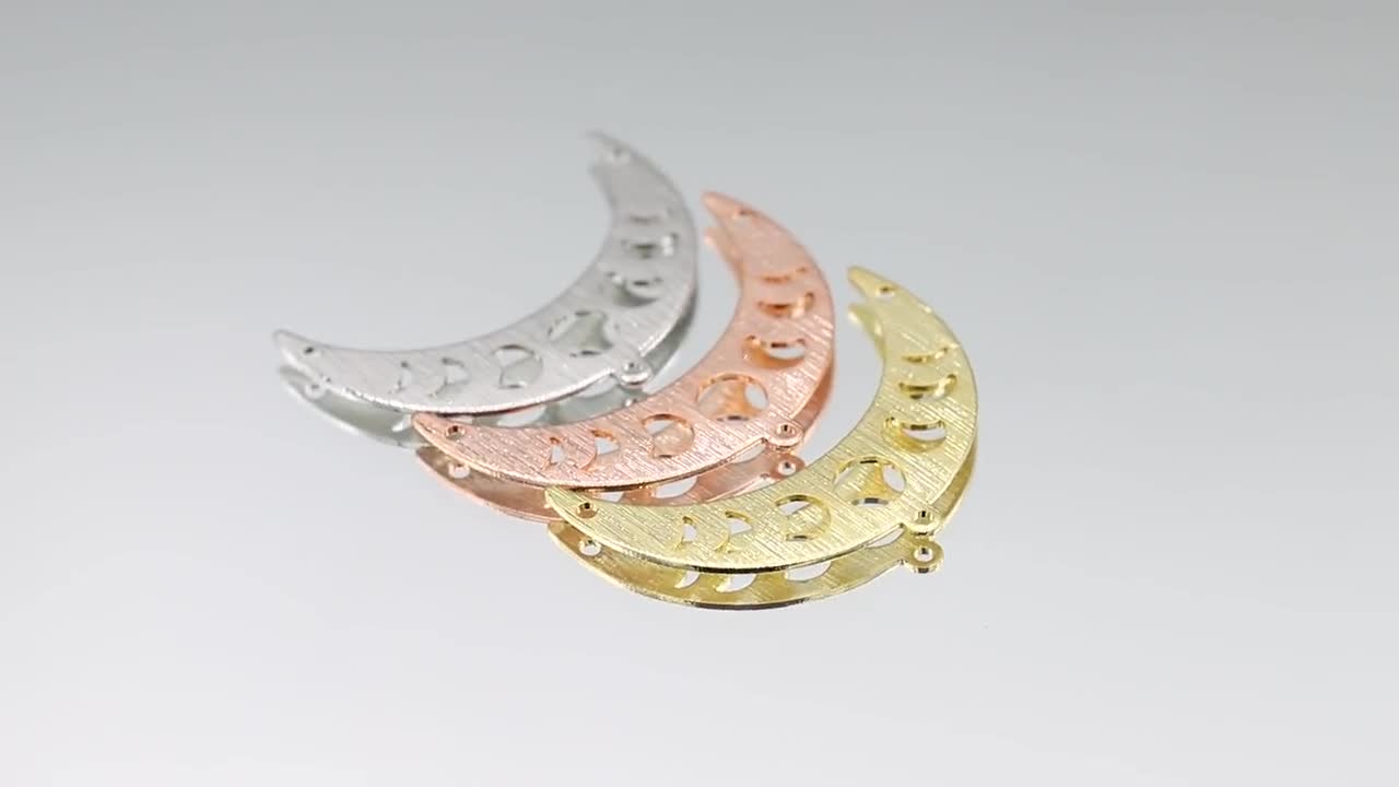 その他 moon 2 Pcs 25x35mm 24 K Shiny Gold Plated Moon Charms, Brushed