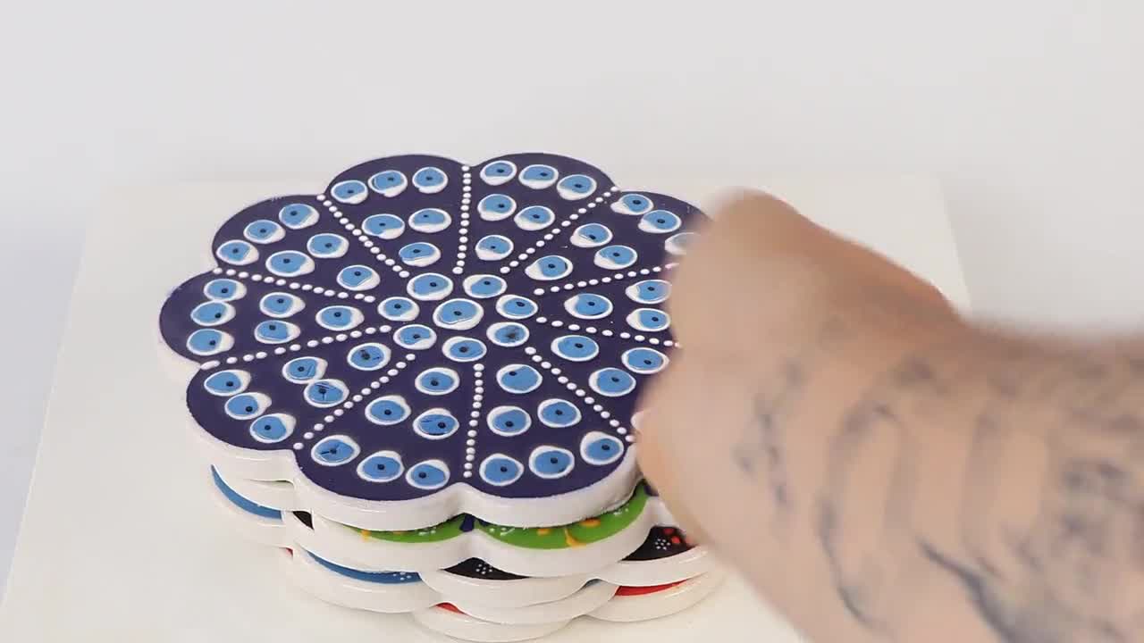 Sottopentola In Ceramica Girasoli: Proteggi La Tavola Con Stile E Colore!