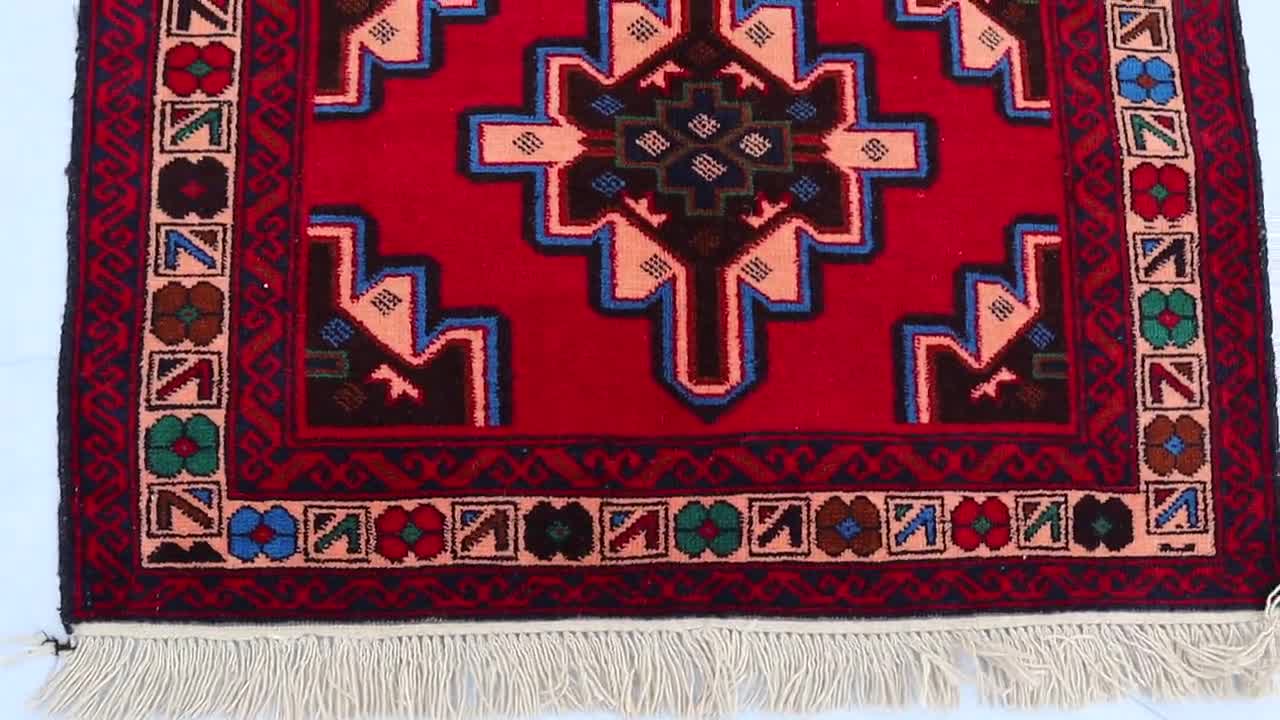 2'10 x 4'10 Feet Vintage Handmade top Afghan Balucch rug