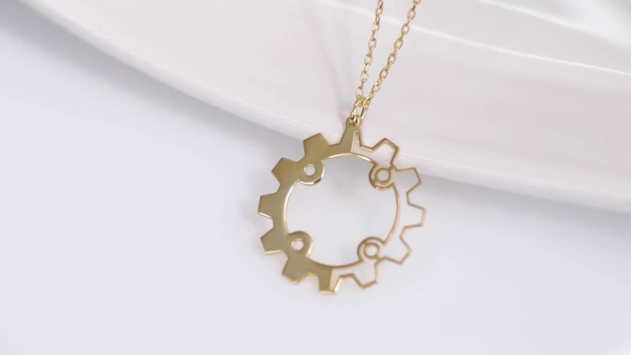 Sterling Silver Gear Necklace, Engineer Jewelry Gift - Etsy