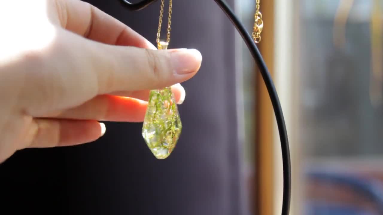 Secret garden high quality amulet, real moss with little golden pieces and epoxy resin