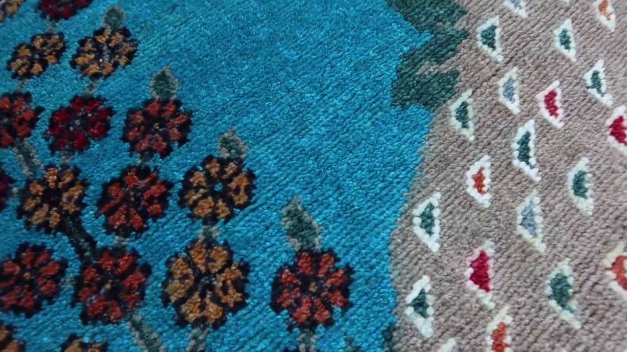 3x5 ターコイズブルーの絵画的ラグ、トライバルな新作ラグ