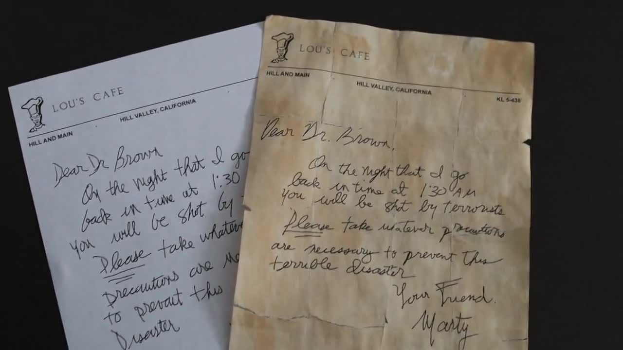 BTTF バック・トゥ・ザ・フューチャーの小道具、マーティからドクへの