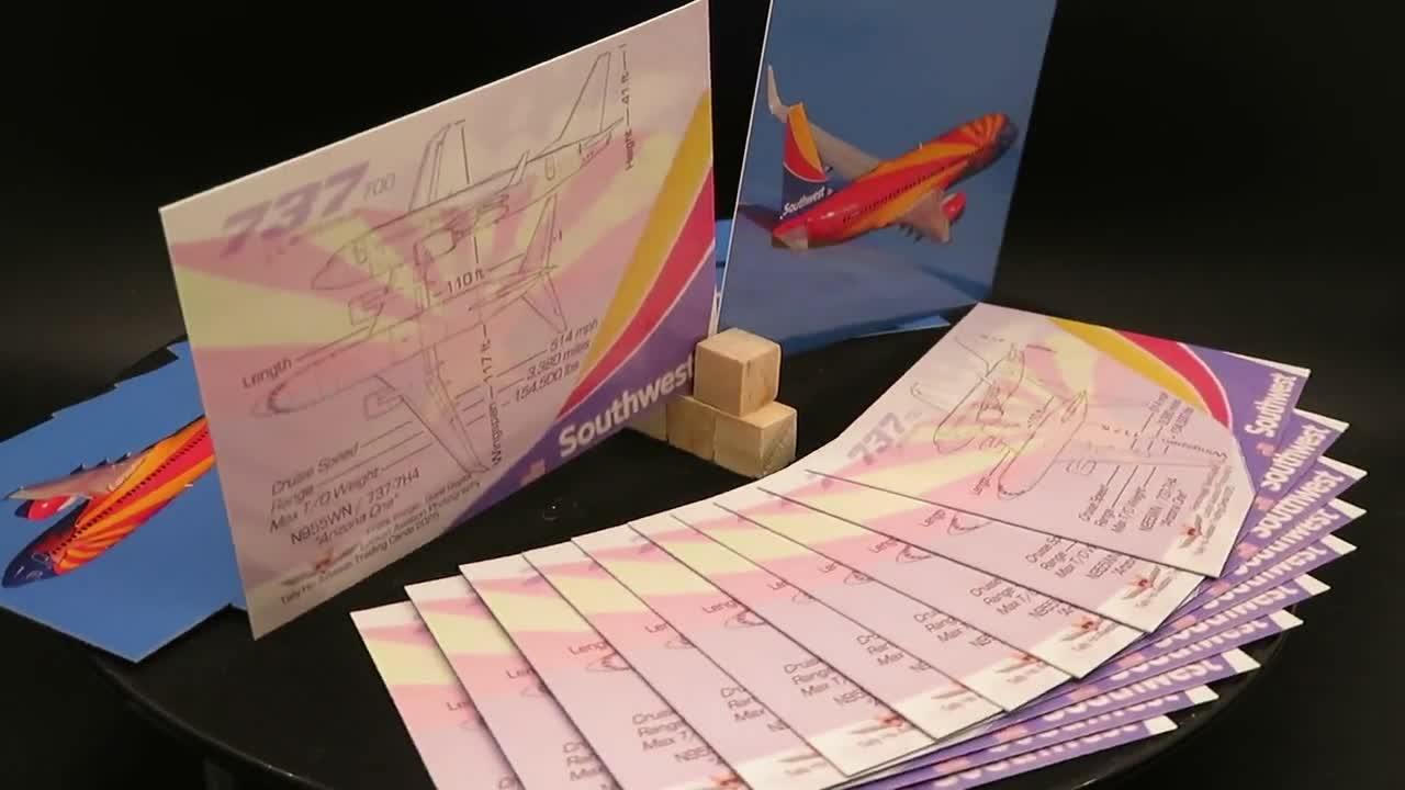 Southwest Airlines 737-700 Set of 25 Airplane Trading Cards