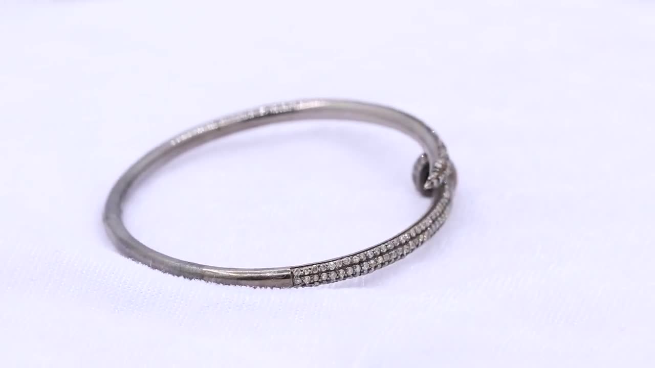 ハンドメイド925スターリングシルバーキュービックジルコンバングル