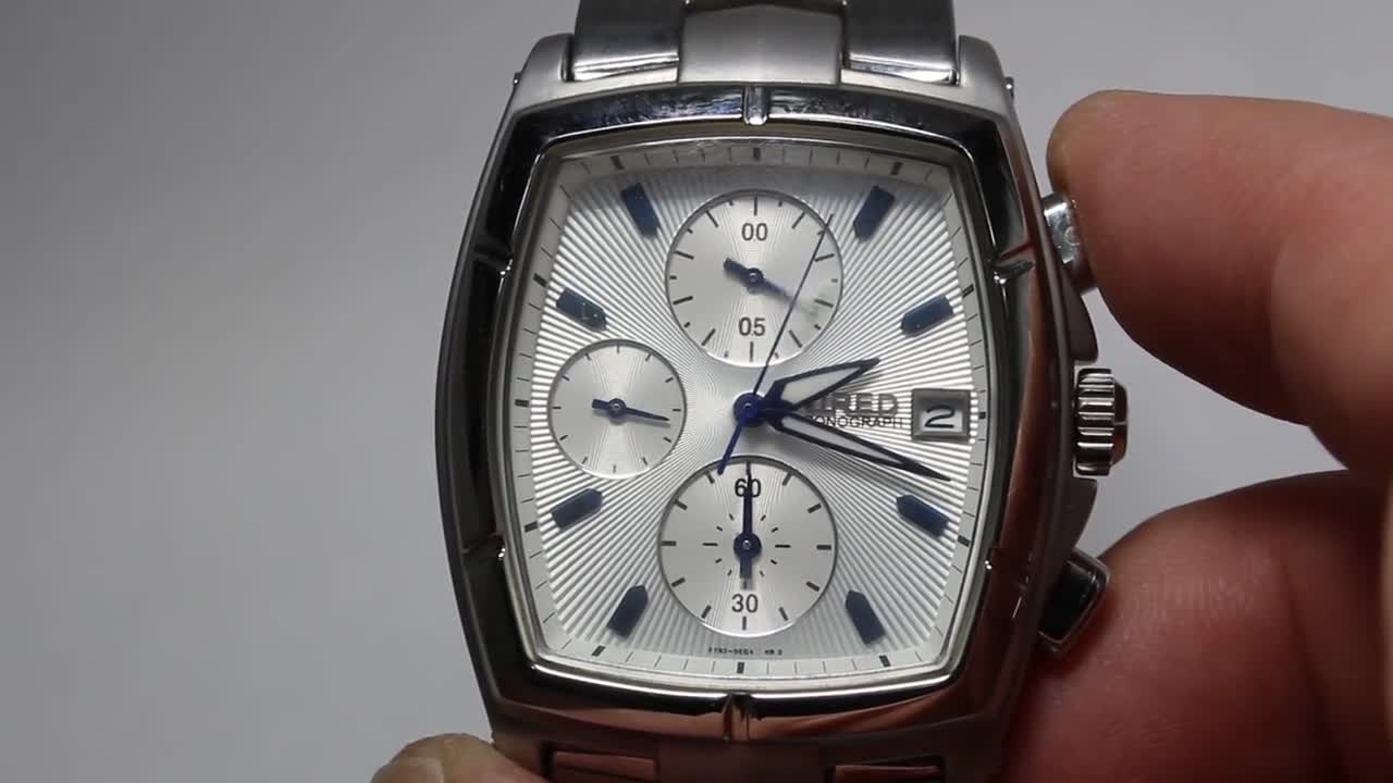 SEIKO ALBA WIRED 7T92-0EA0 Silver Analog Vintage Watch Japan