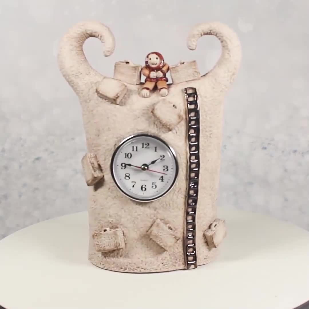 陶器の馬時計：手作りの陶器彫刻、旅行用装飾品 - Etsy 日本