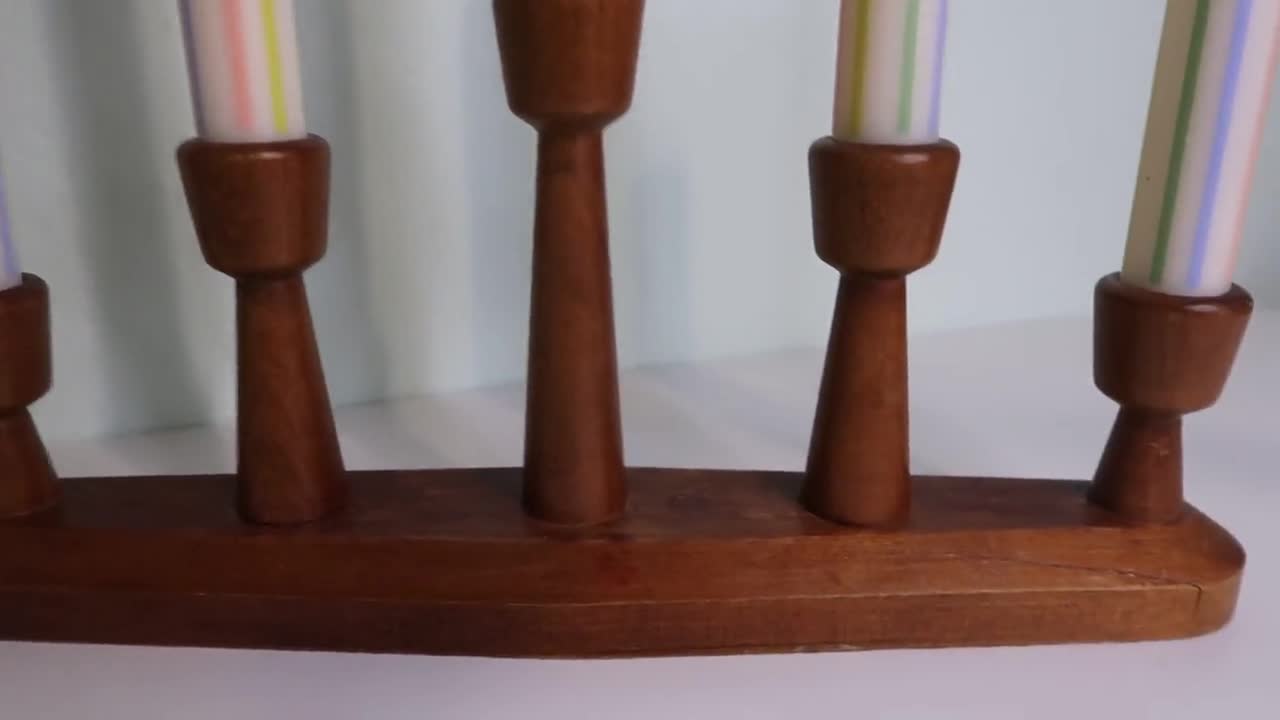 ヴィンテージ デンマーク モダン チーク材キャンドルホルダー：ミッド
