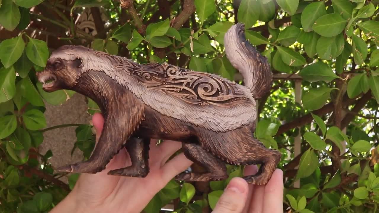 Honey Badger Figurine: African Animal Totem - Etsy Denmark