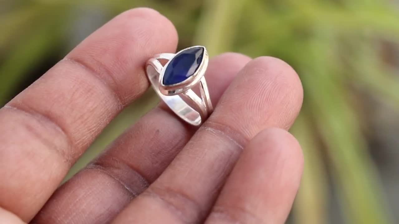 Blue Sapphire Ring 925 Silver – Elegant Natural Gemstone Ring for