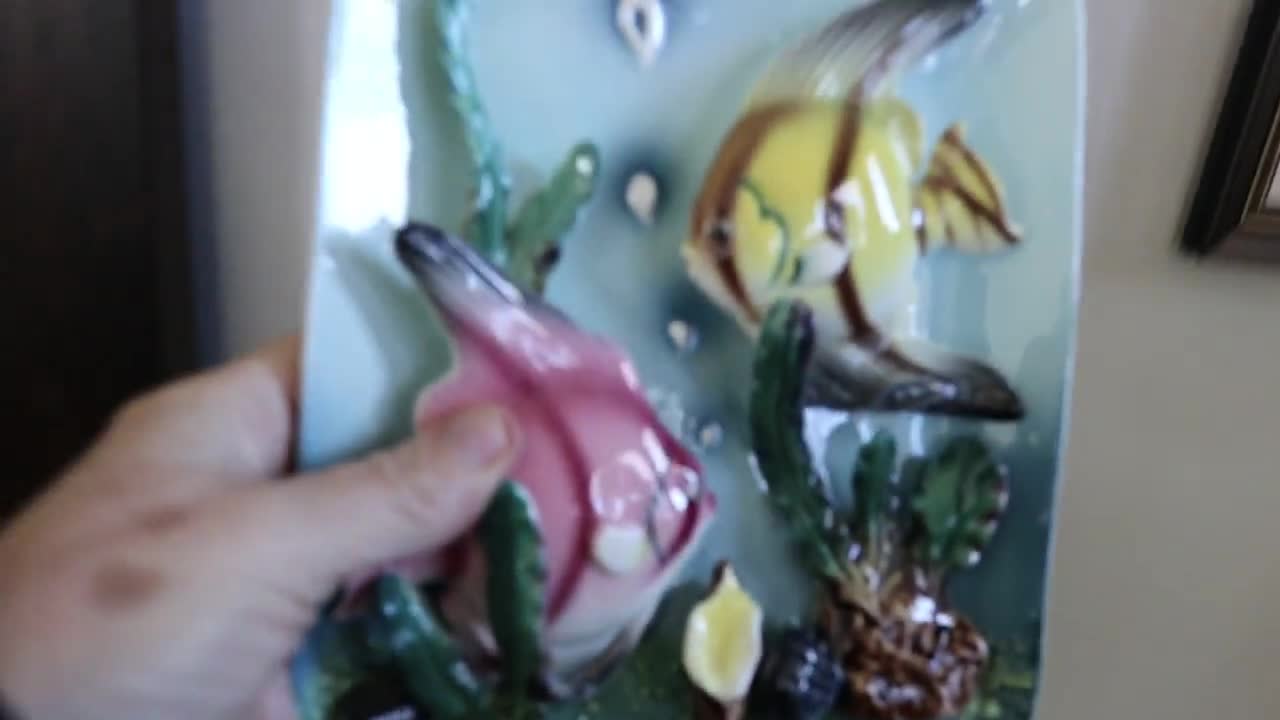 Vintage Angel Fish Plaque, 3D Ceramic Tropical Wall Art, Mermaid Bathroom  Decor, Sea Life Wall Hanging, Gift for Hostess, Grannycore Kitsch 