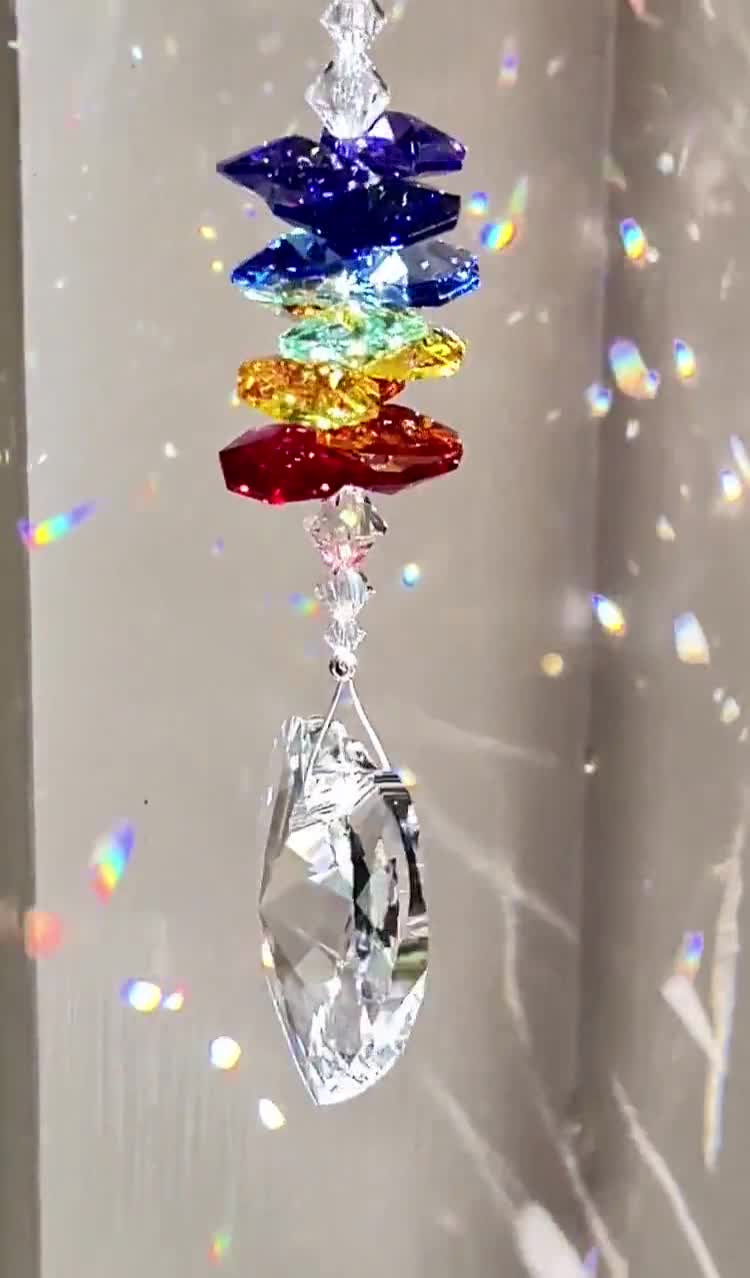 Acchiappasole a forma di cuore in cristallo Swarovski, uno dei nostri  migliori creatori di arcobaleno, prisma a cuore e ottagoni in cristallo  Swarovski da 40 mm MELODY -  Italia