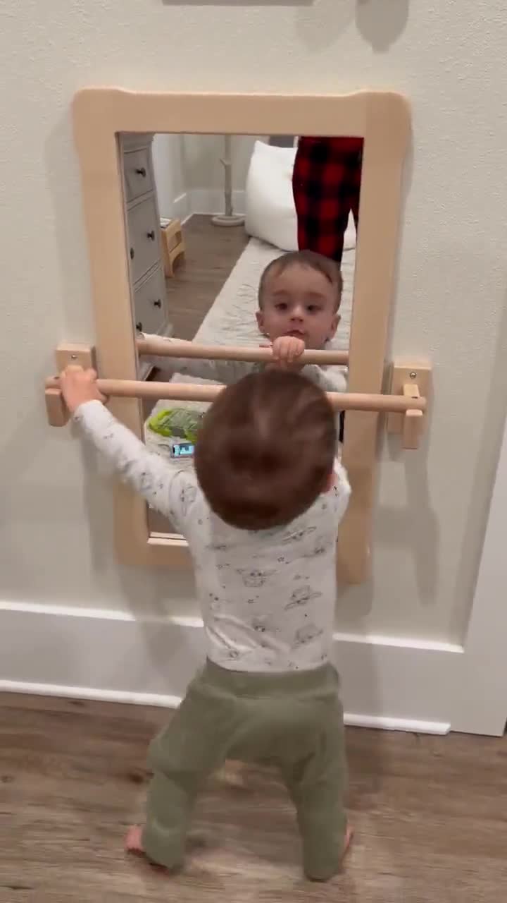 Small KIDS MIRROR, NURSERY Mirror, Montessori Decorative Natural