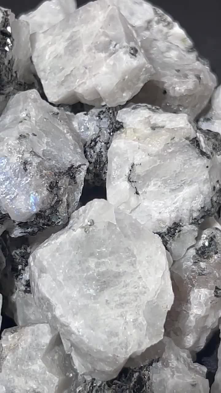 Polished Stone Egg (RHA)