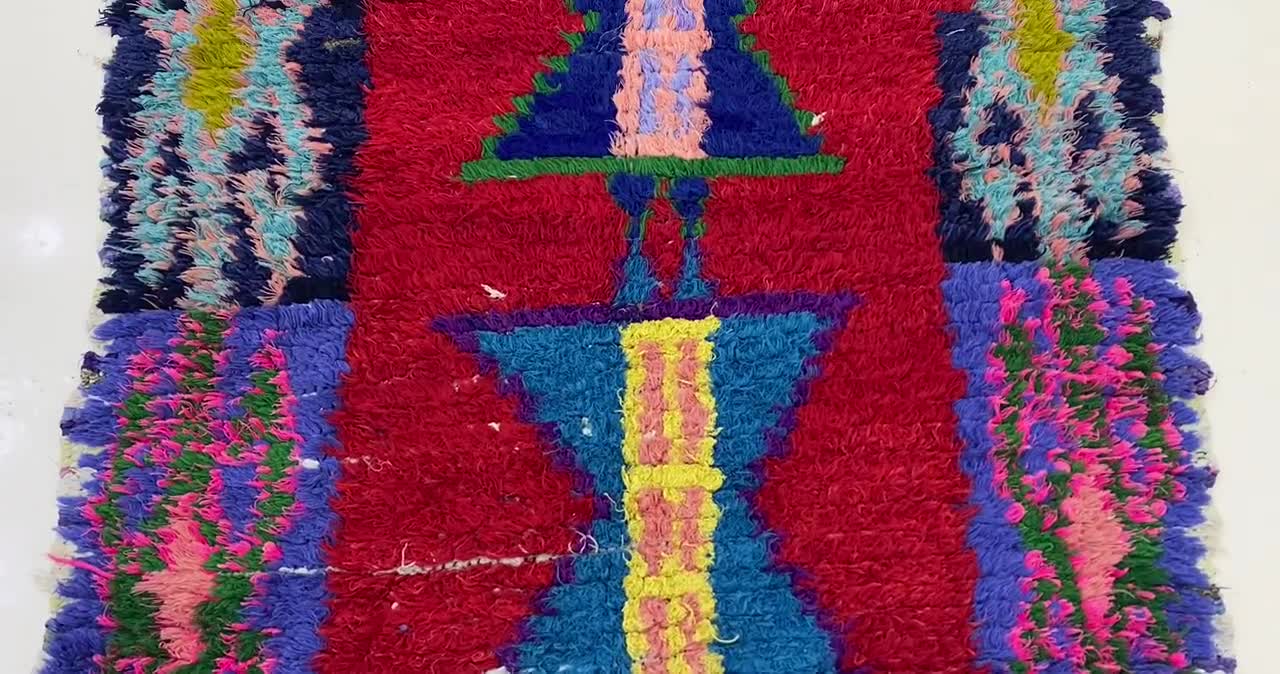 【希少・手織り】モロッコ製 ベルベルラグ／ハンドメイド・未使用 ヴィンテージ モロッコ ベルベルラグ：カラフルな幾何学模様の小