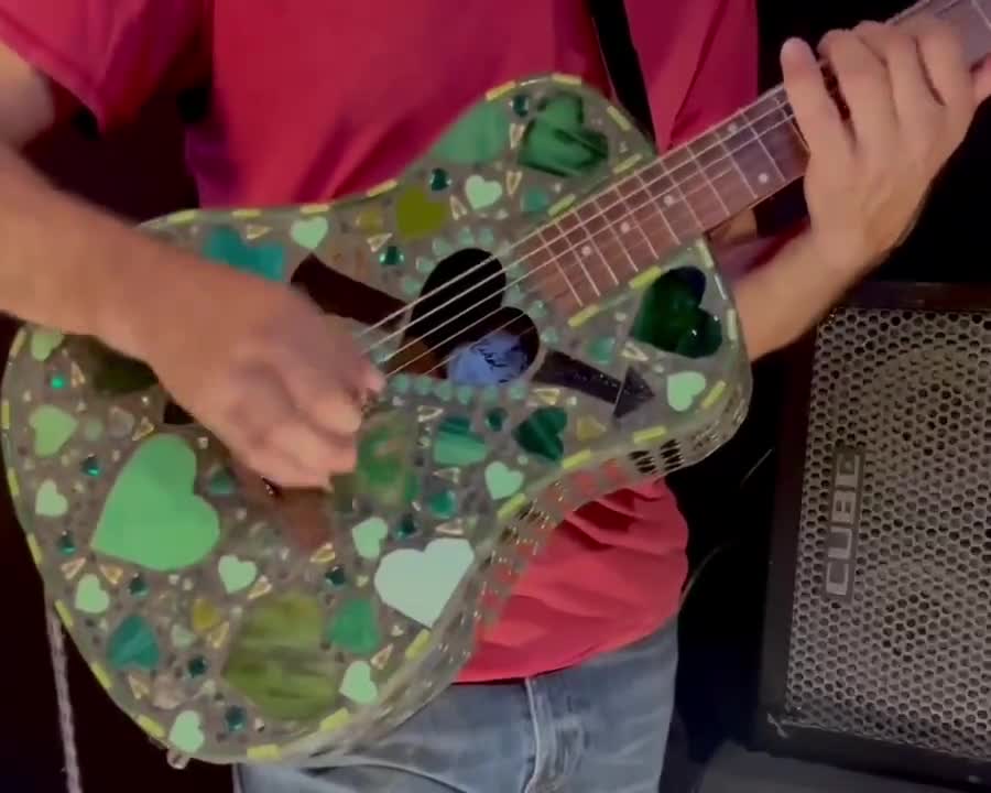 ギター Mosaic Hole in My Heart Mosaic Guitar - Etsy