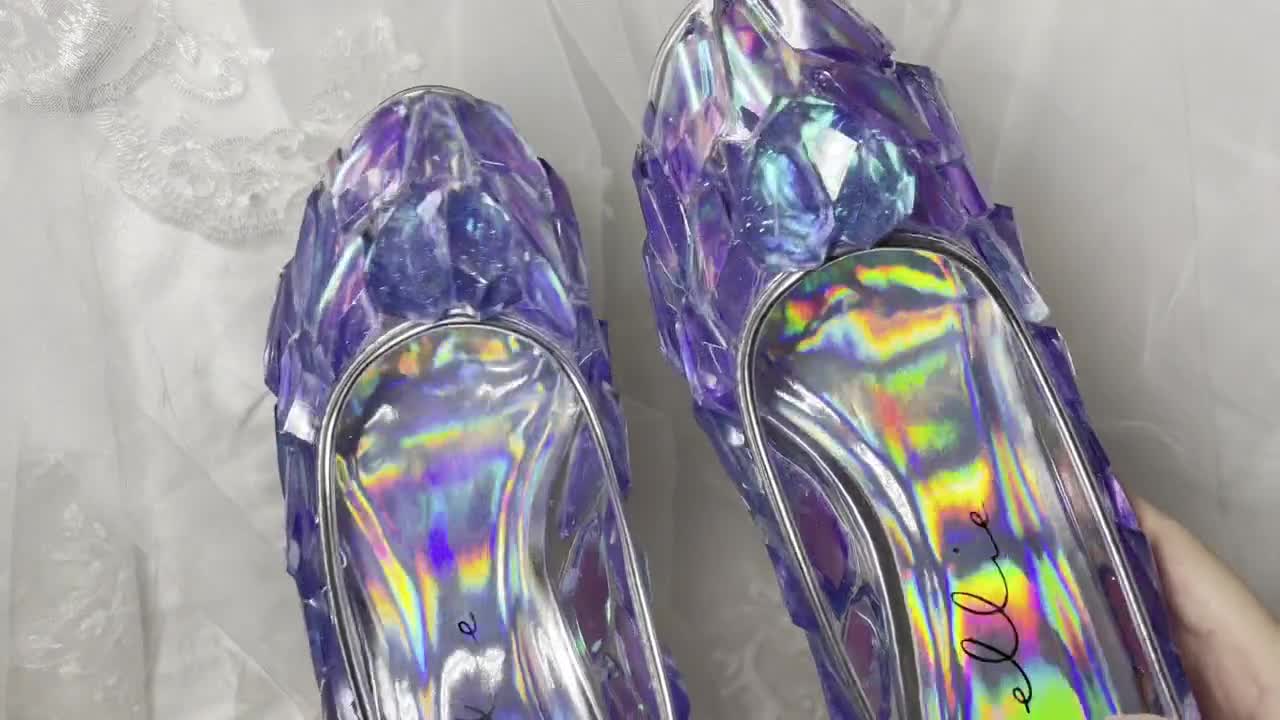 Cindarella Shoe / Glass Shoe with diamond material - Focused Critiques -  Blender Artists Community