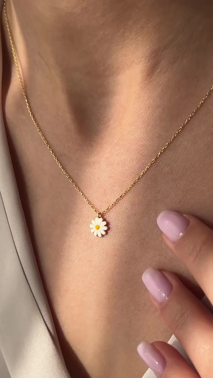 ★daisy★♡14kgf 14K Gold Cubic Zirconia Daisy Pendant Necklace