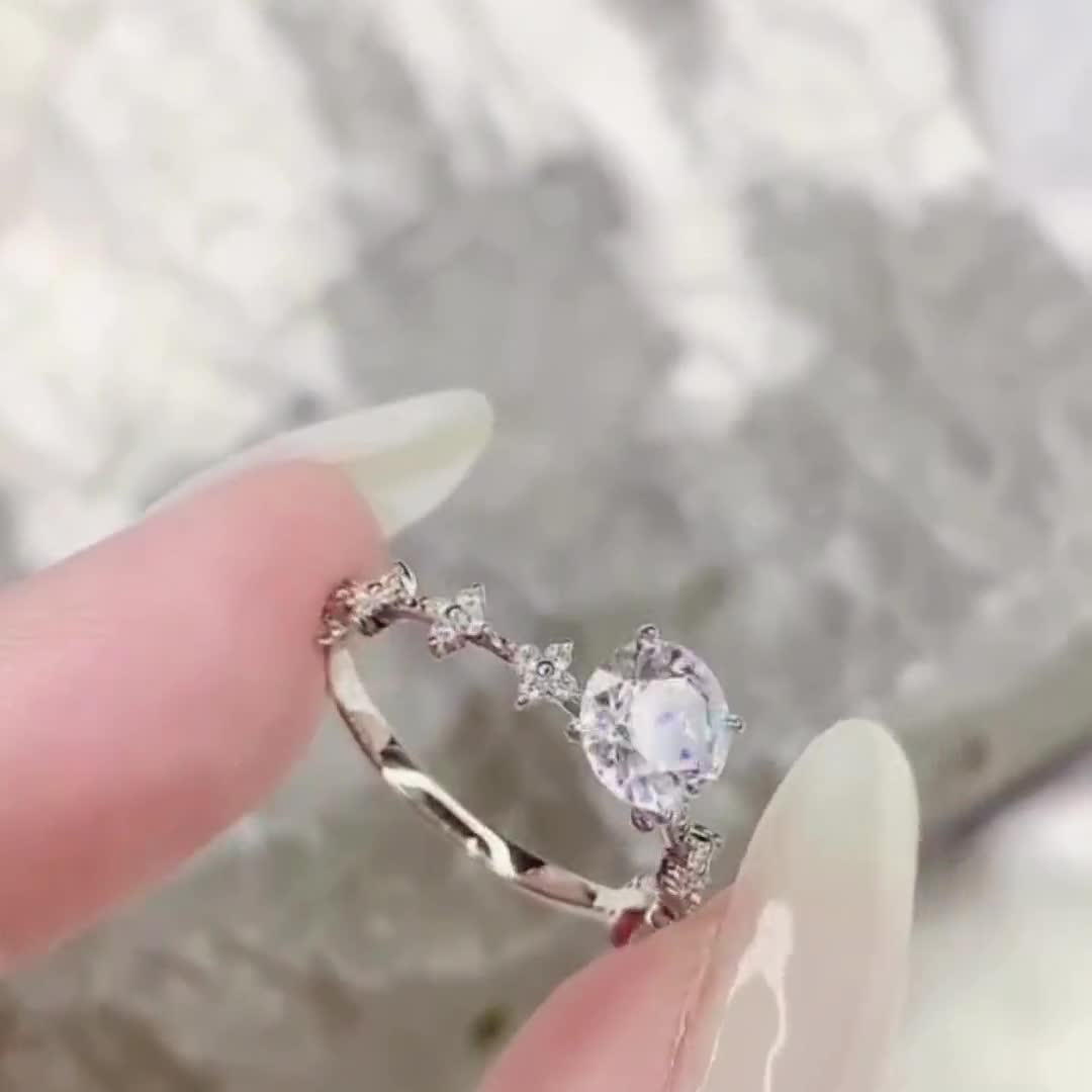 最高グレードモアッサナイトクローバーリング 174 四つ葉のクローバーの結婚指輪、モアッサナイト ダイヤモンド