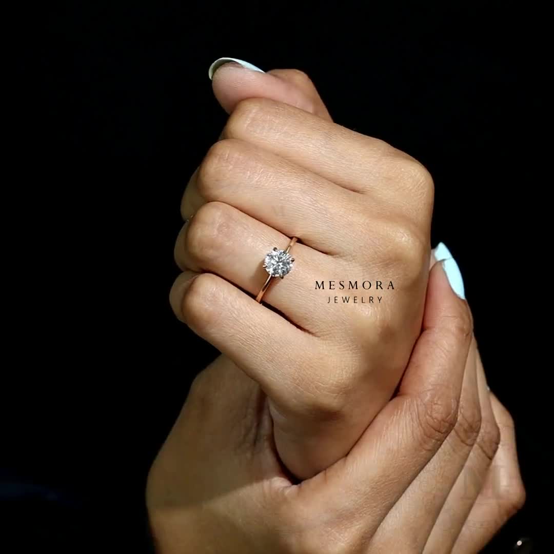 Professional va qattiq blowjob Qizlar sikishini tomosha qiling